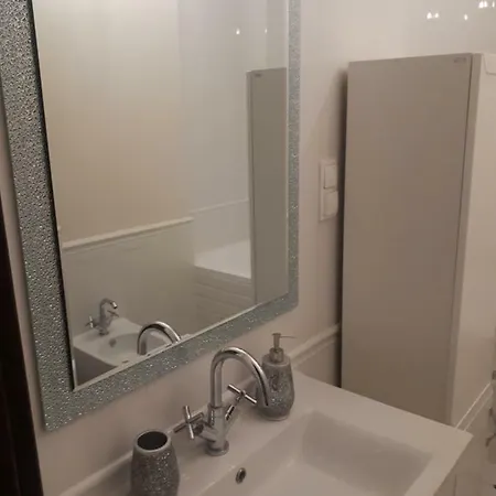 Regina Luxury